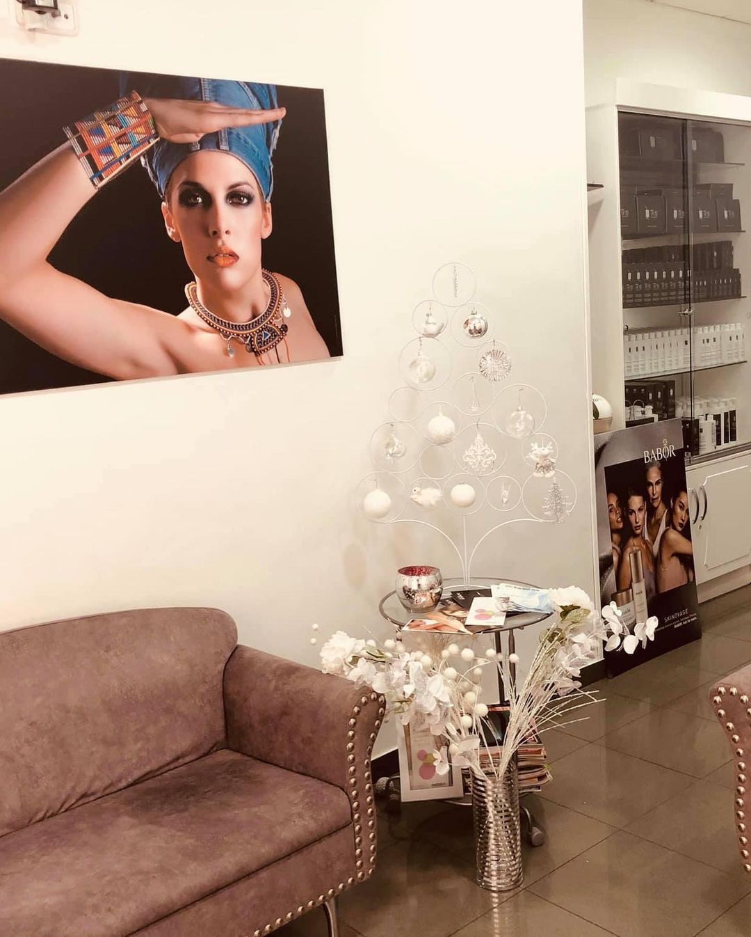 24. Centro De Estética María Dolores Mayor 2