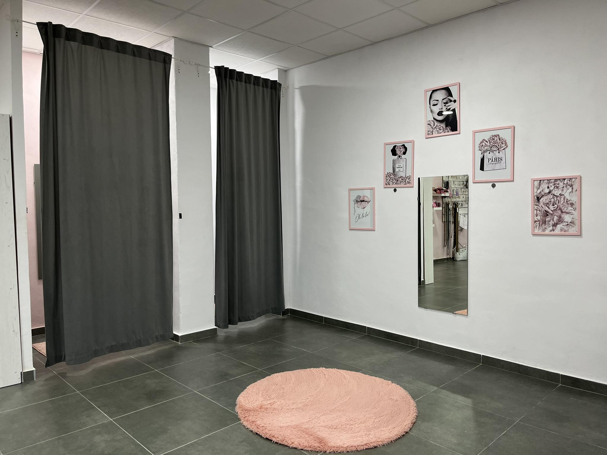 32. Fashion Closet Moda 1